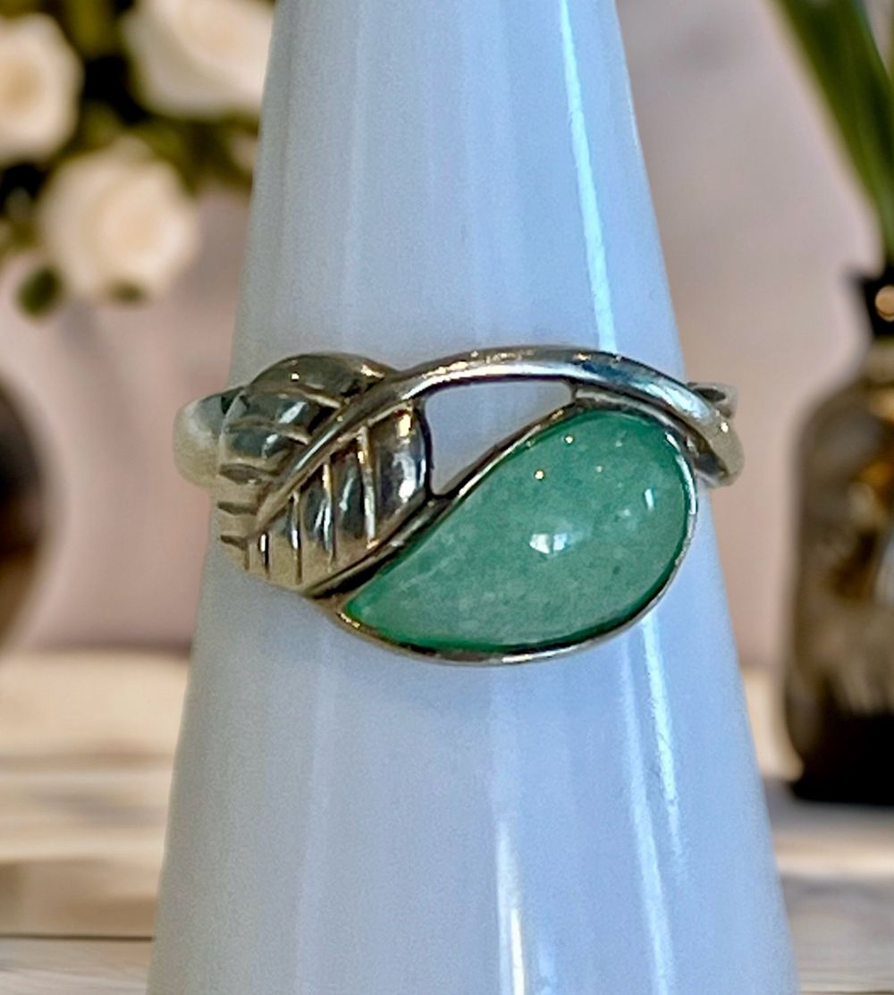 ⚜️VINTAGE MODERNIST R.J. GRAZIANO STERLING SILVER & JADE LEAF RING SIZE 8