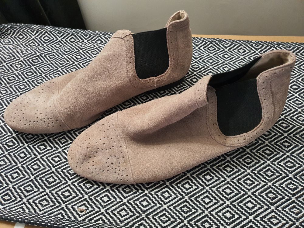 Nude ankle boots