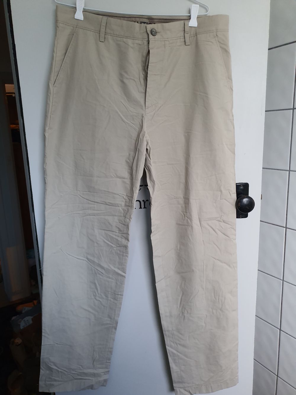 Mens chinos