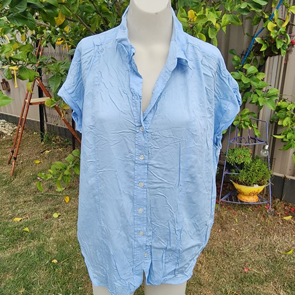 Light blue shirt