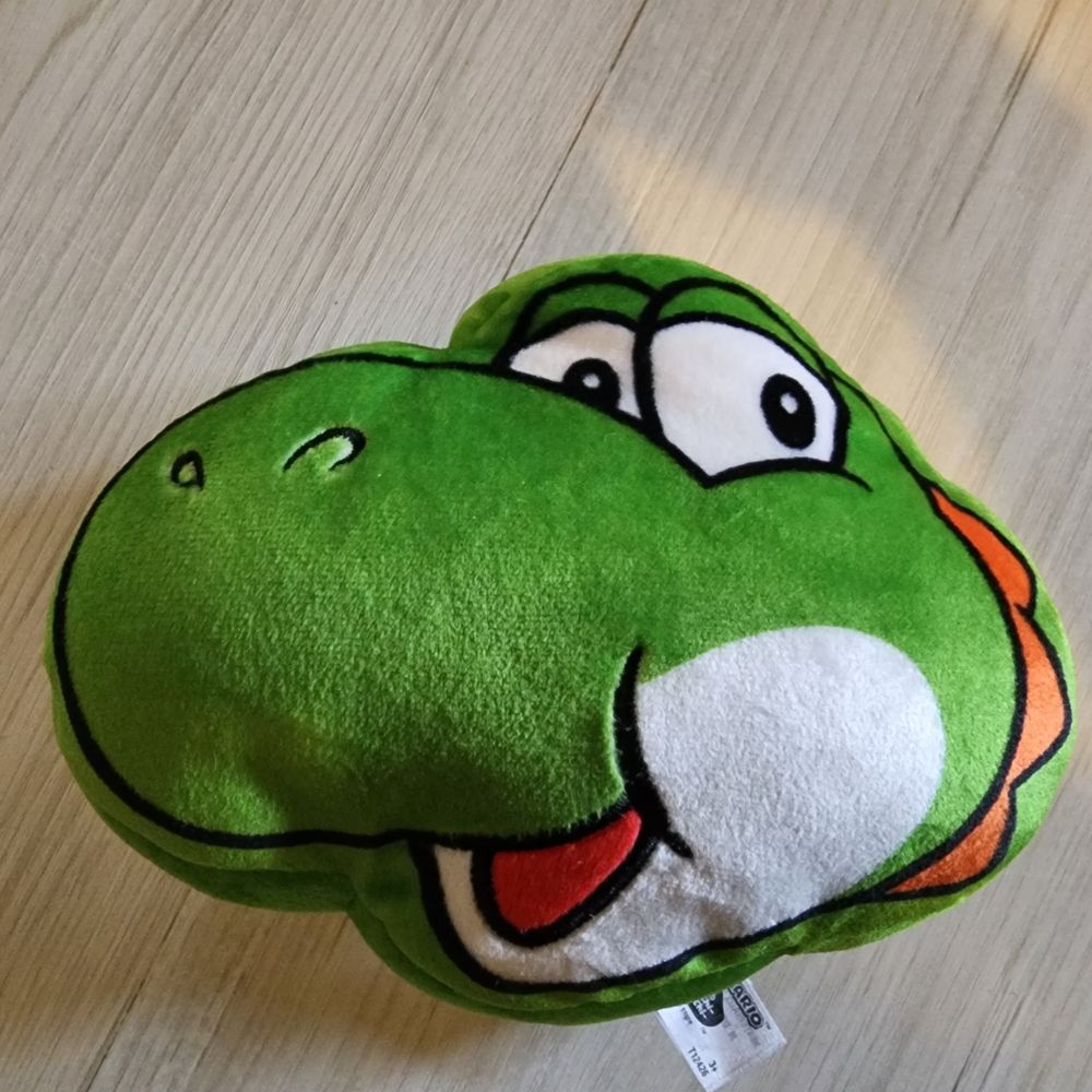Mocchi-mocchi yoshi plushie