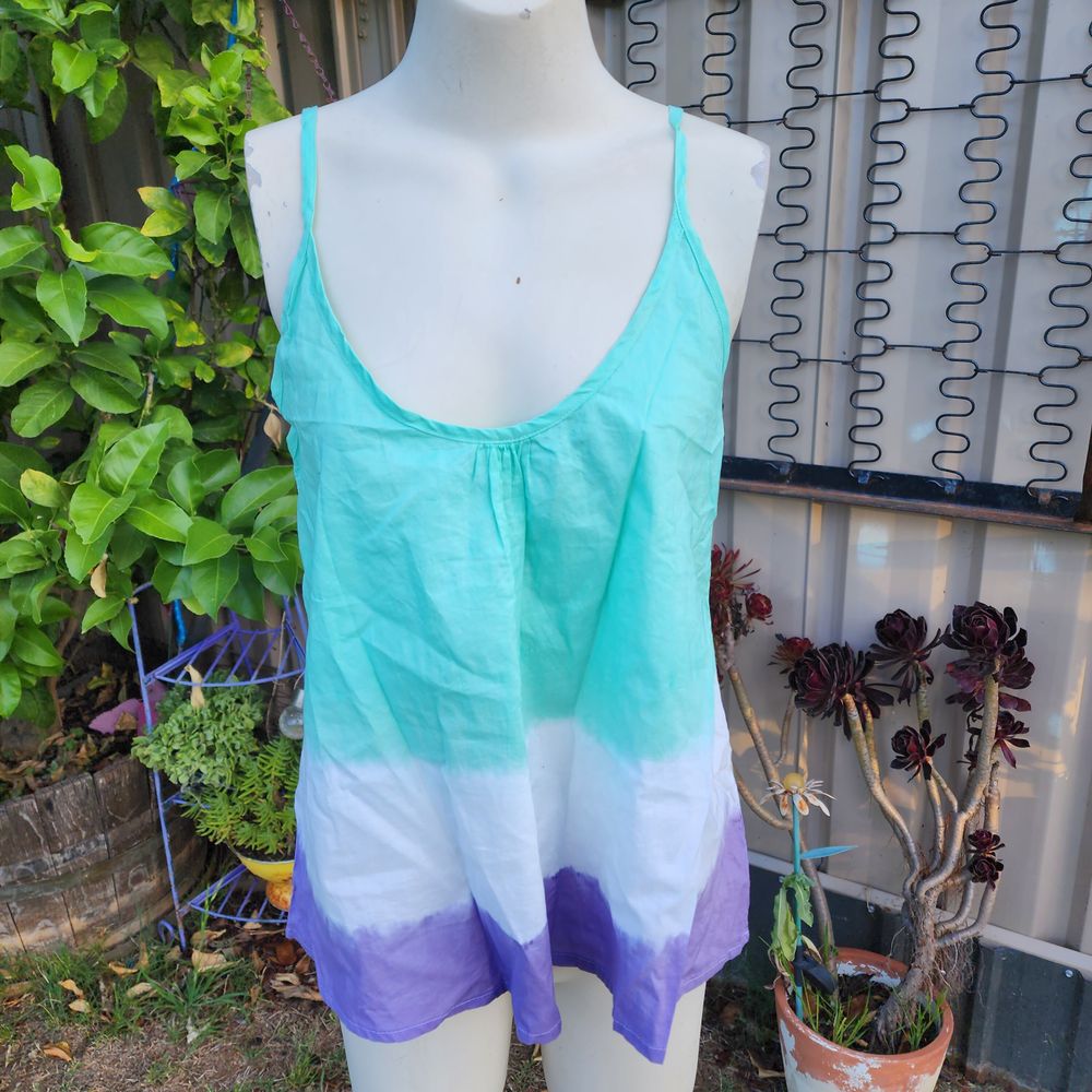 Ombre top