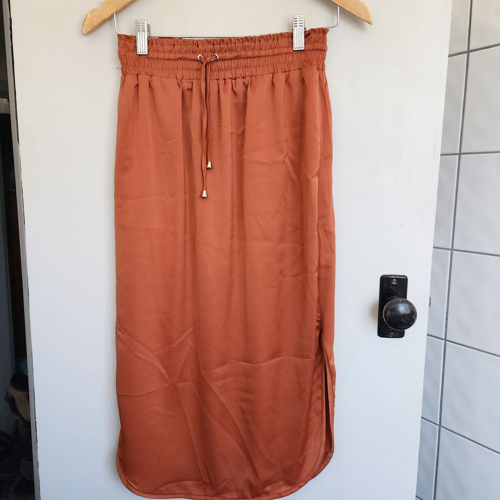 Bronze skirt