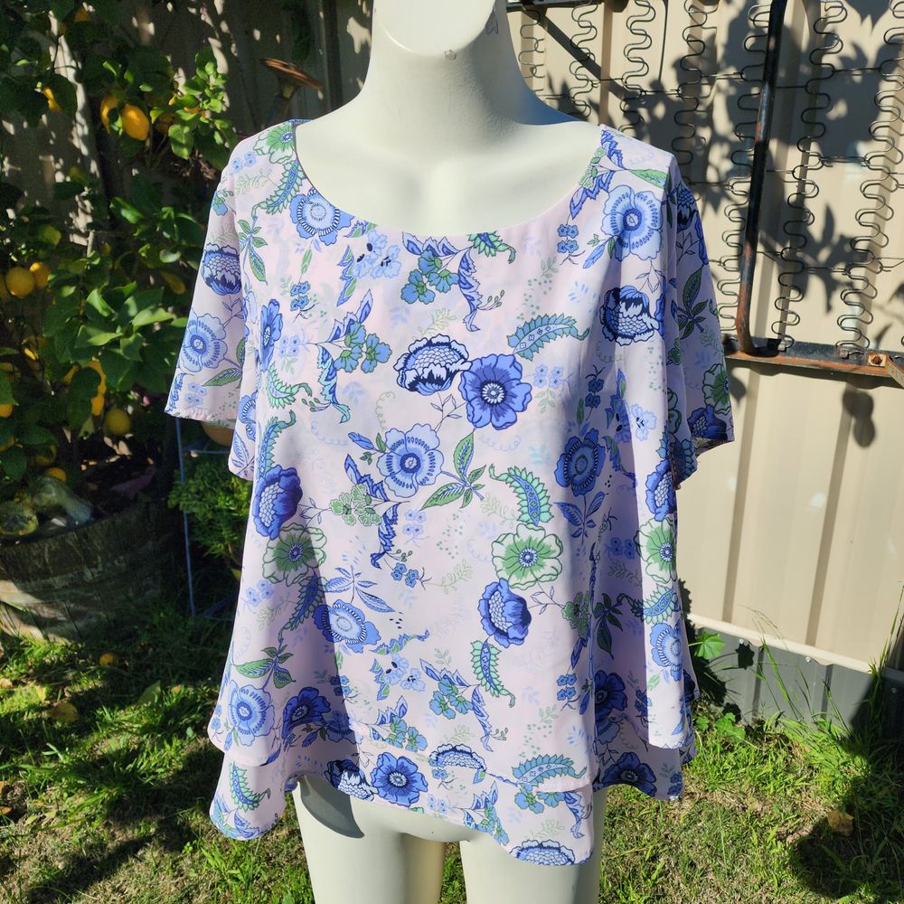 Sportsgirl floral aline blouse