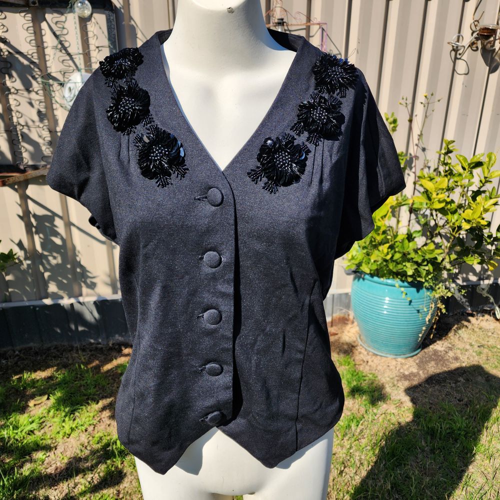 revival short sleeve button up top retro style