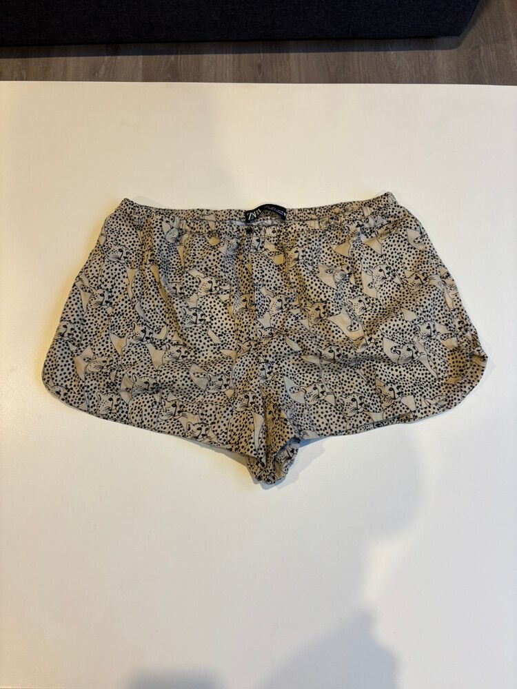 Zara Tan Cheetah Shorts / Size XL