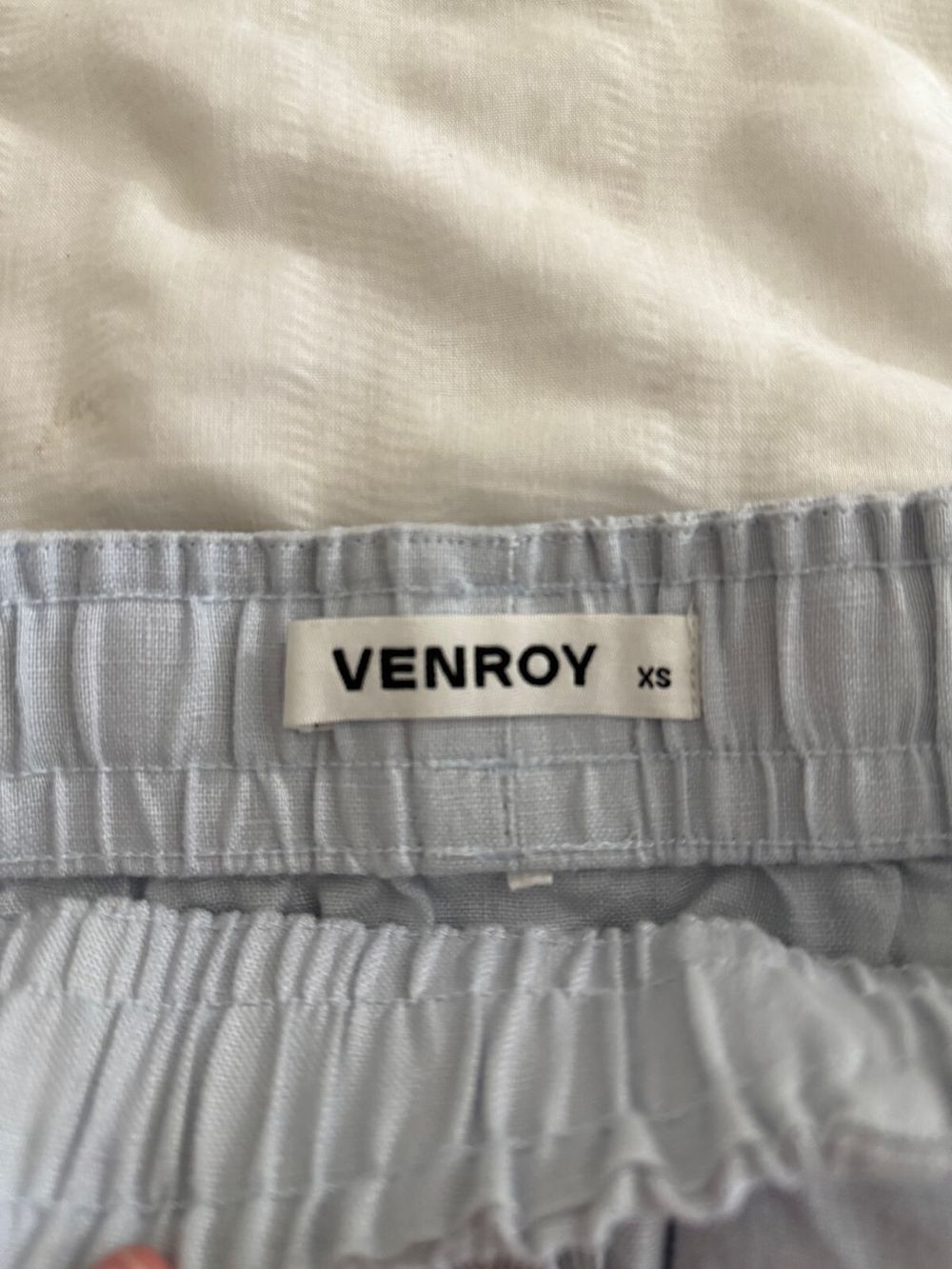 Venroy skirt