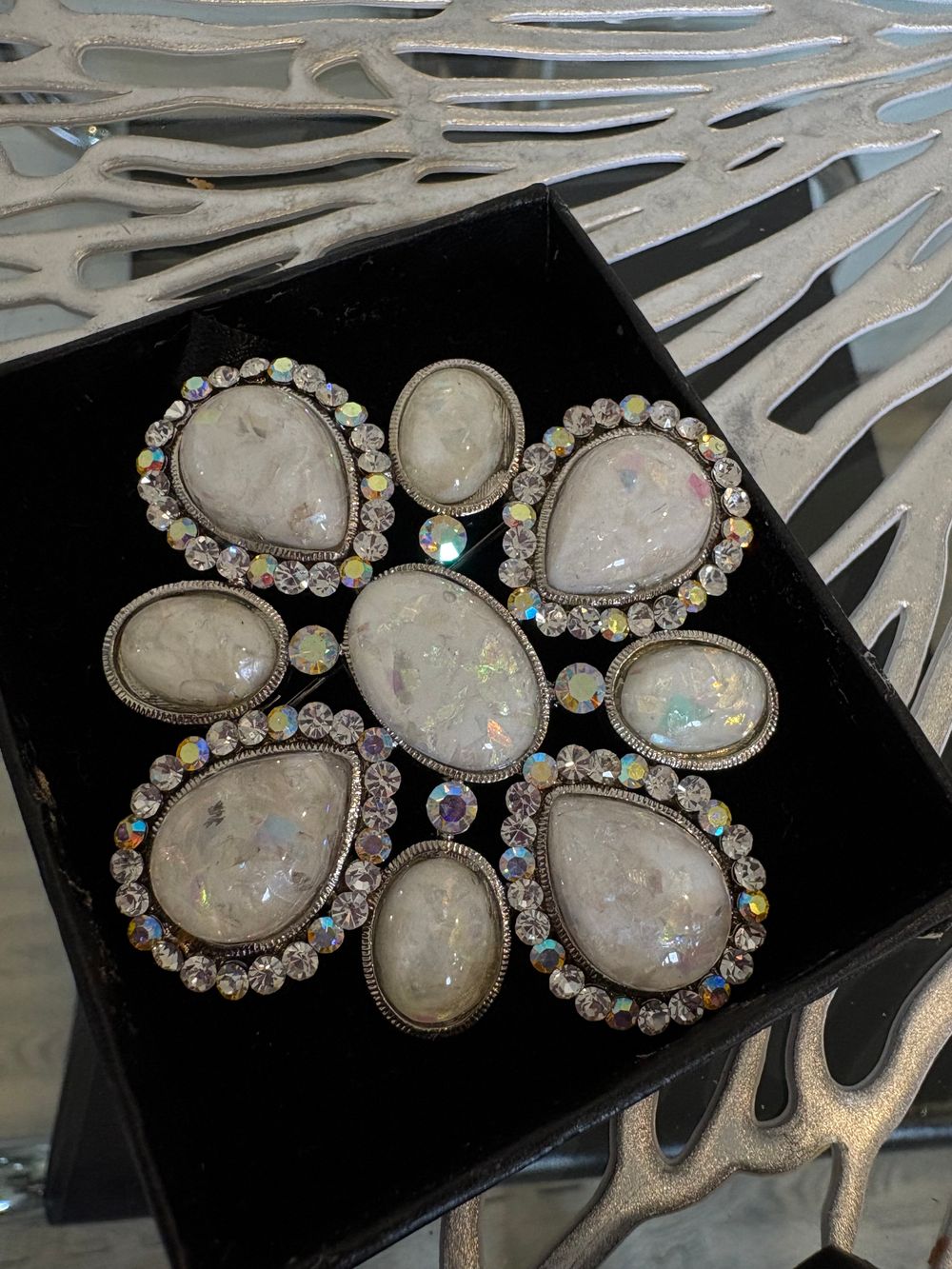 Sparkling Brooch