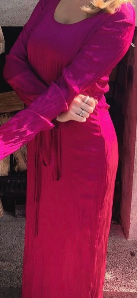 Su'mar Crushes dress magenta size 8