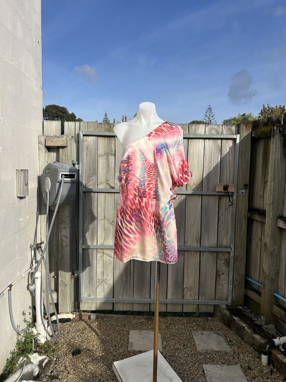 Size 10+ - silk "Marciano" dress in good condition!