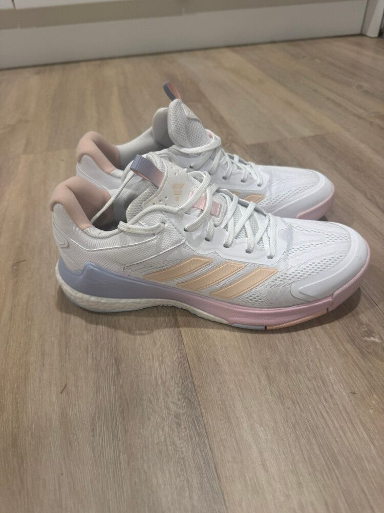 Adidas Netcourt netball shoes