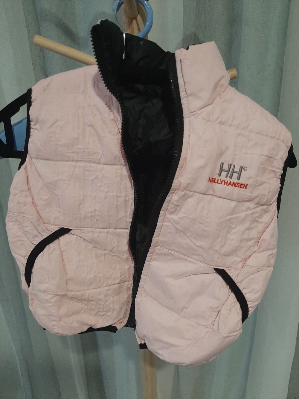 Reversible Black and Pink Vest