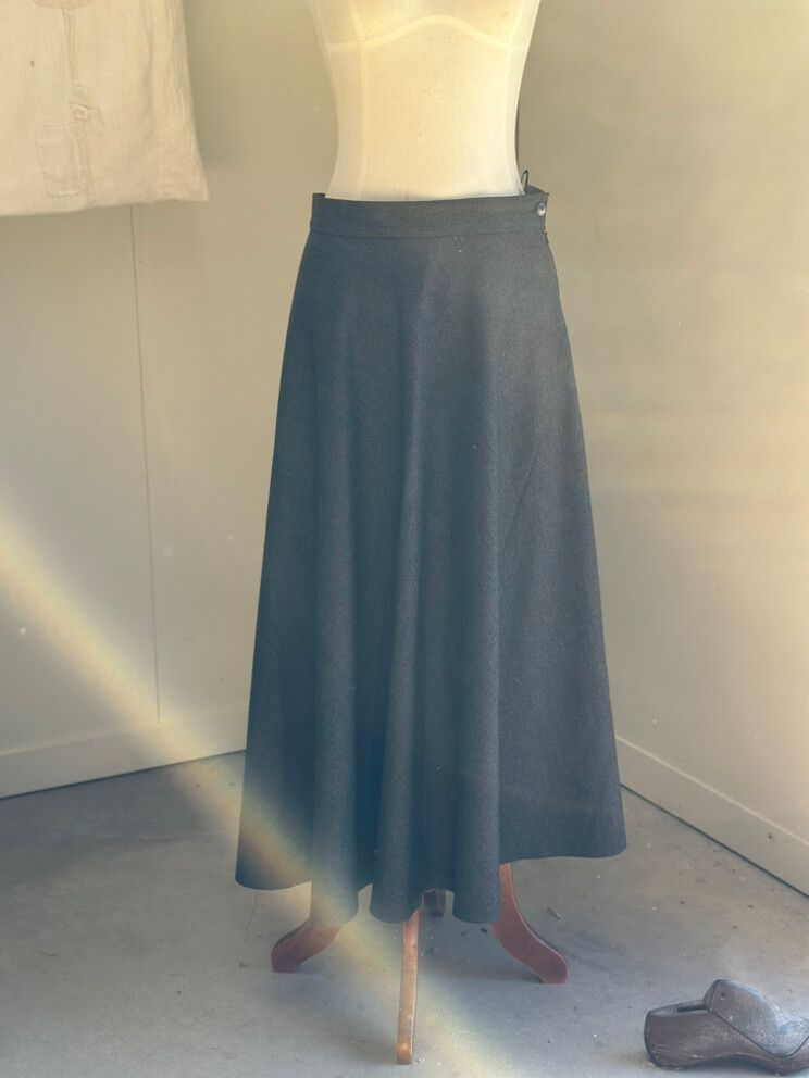 Marks & Spencer Grey Wool Skirt- vintage