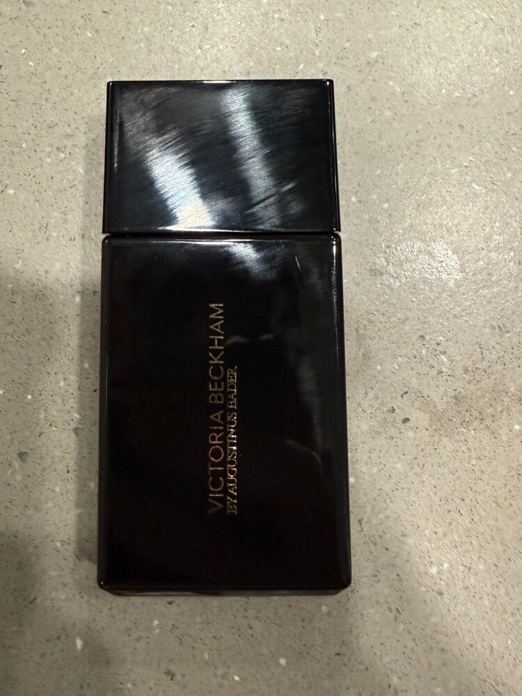 Victoria Beckham Beauty The Foundation Drops