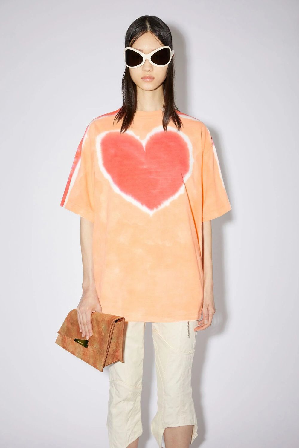 ヘイリービーバーさん着用 Acne Studios タイダイ染め ハートTシャツ Acne Studios - Heart Tie-dye Oversized T-shirt | AS SEEN ON HAILEY