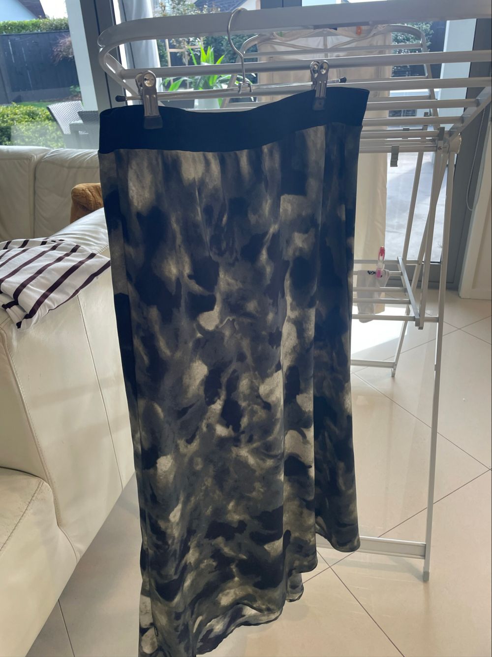 Max Black and Grey Midi/maxi Skirt
