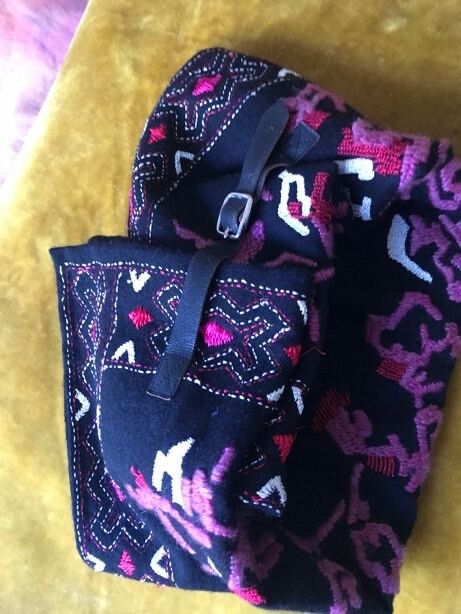Embroidered Wool scarf