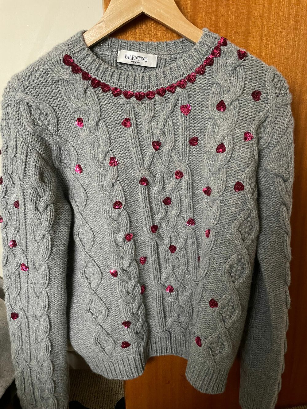 Virgin Wool cable knit jumper