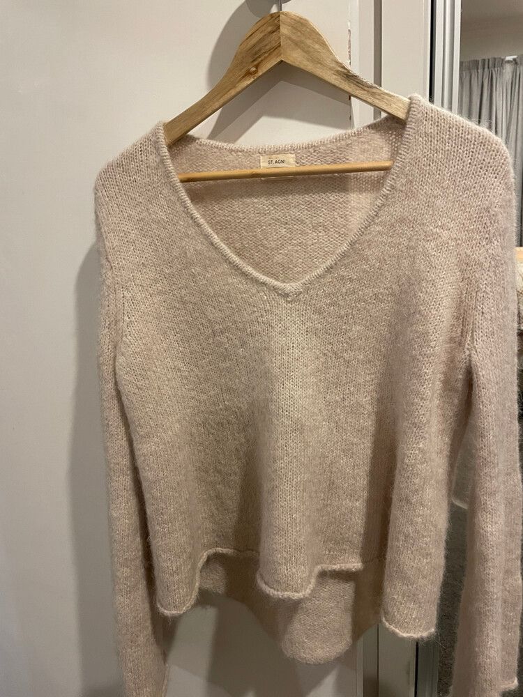St Agni Knit
