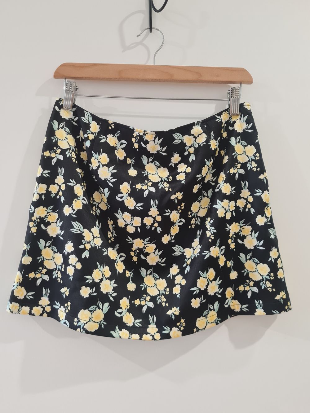 Glassons Satin Floral Skirts