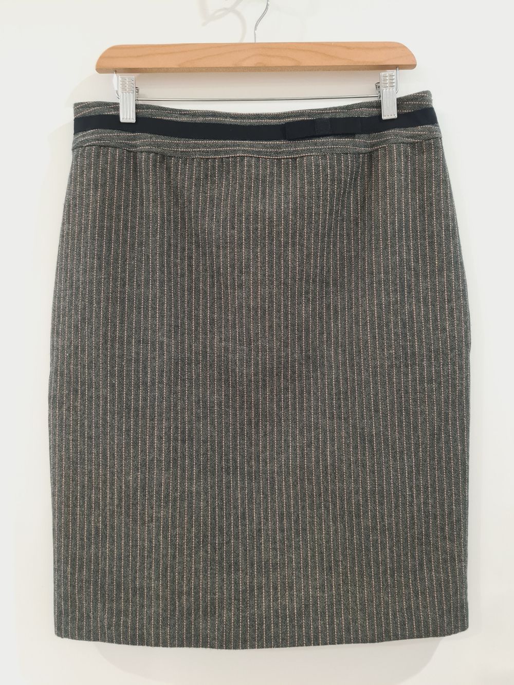 Cue Classic Brown Pinstripe Wool Knee length Skirt size 12