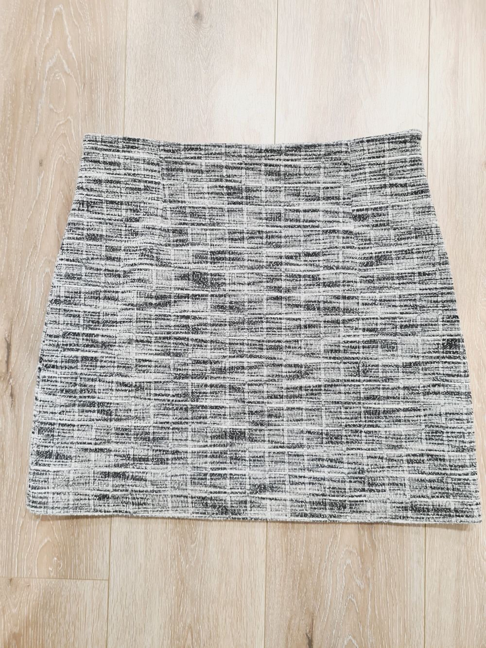 MAX Textured Skirt