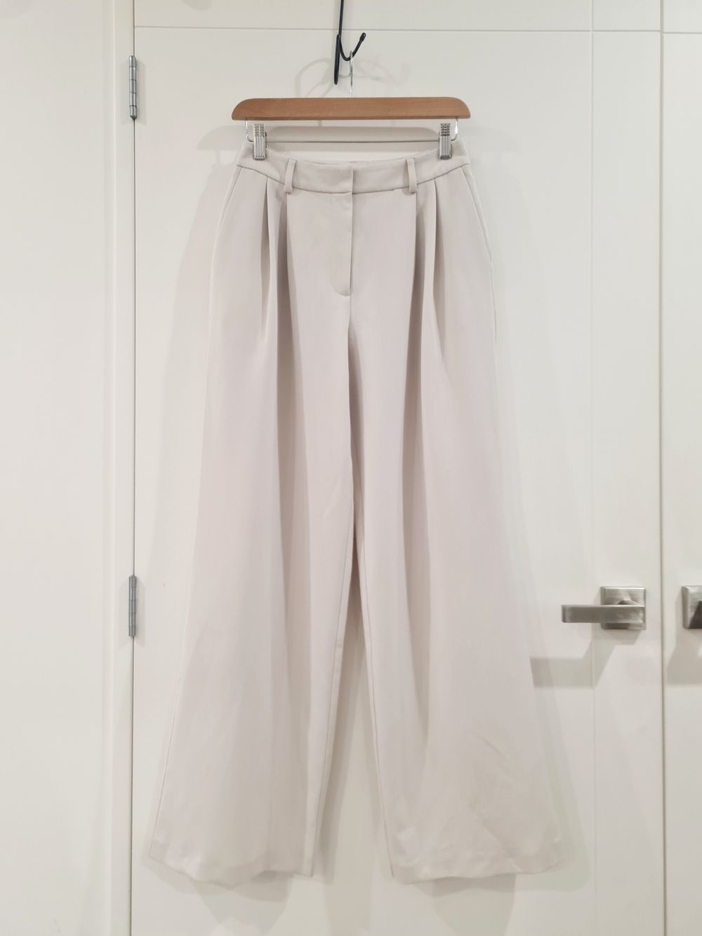Glassons Stone Beige Wide Leg Pants size 8