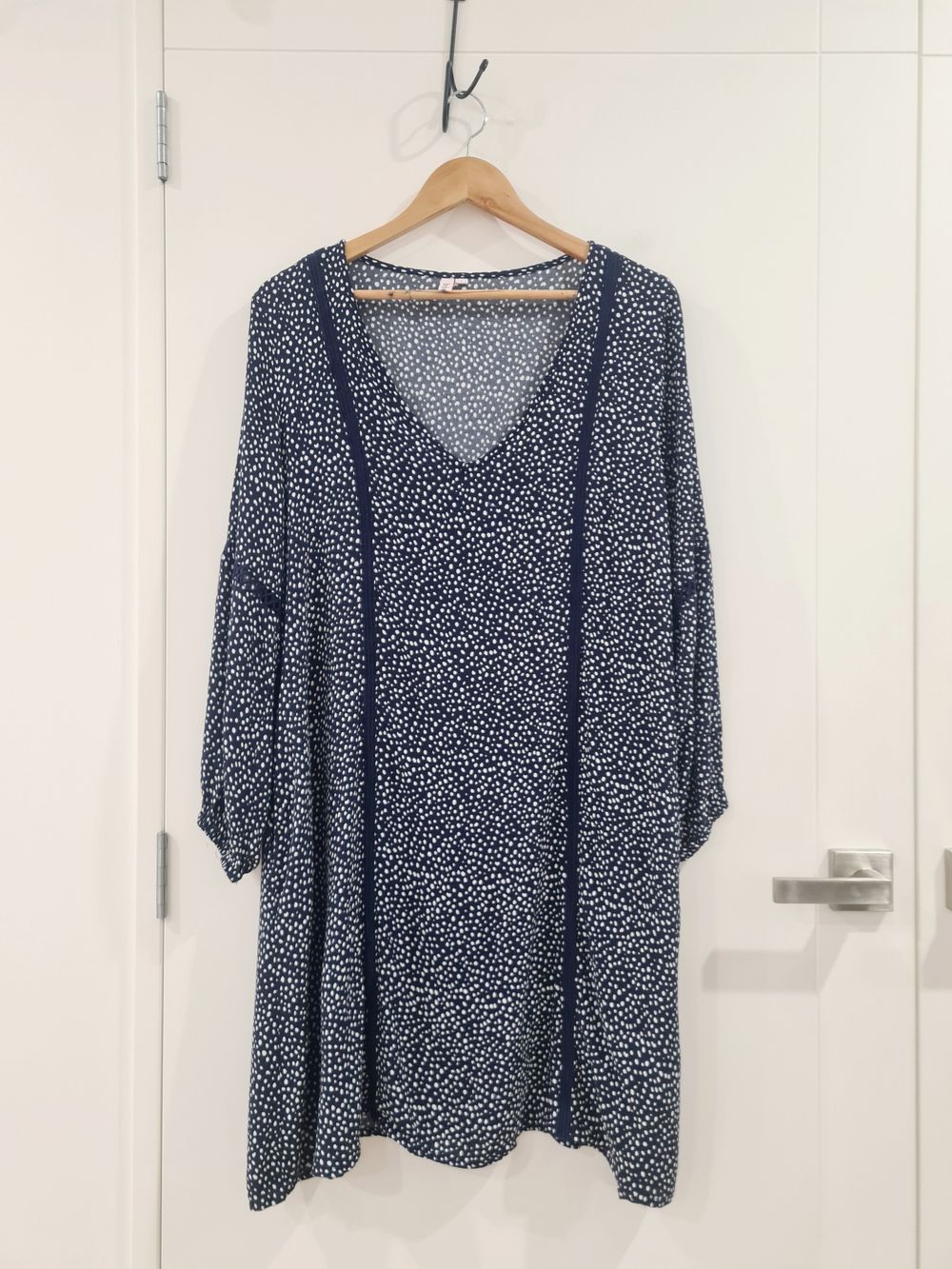 Boho Navy Polkadot V neck Long Sleeve Flowy Dress size L