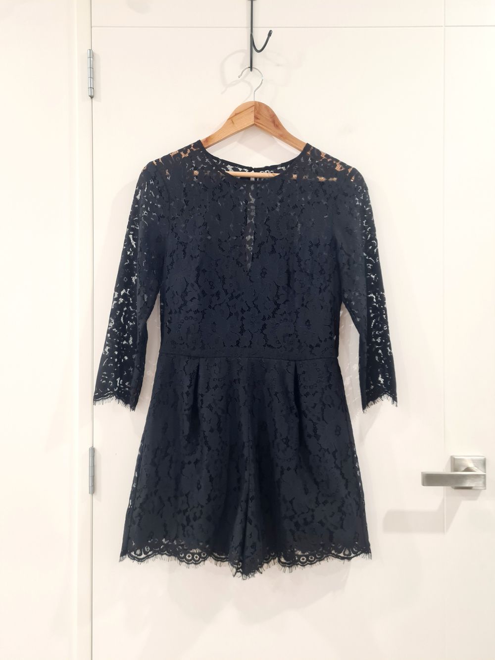 Forever New Black Lace Playsuit – Flare Fit 3/4 Sleeve Party Piece Size 10