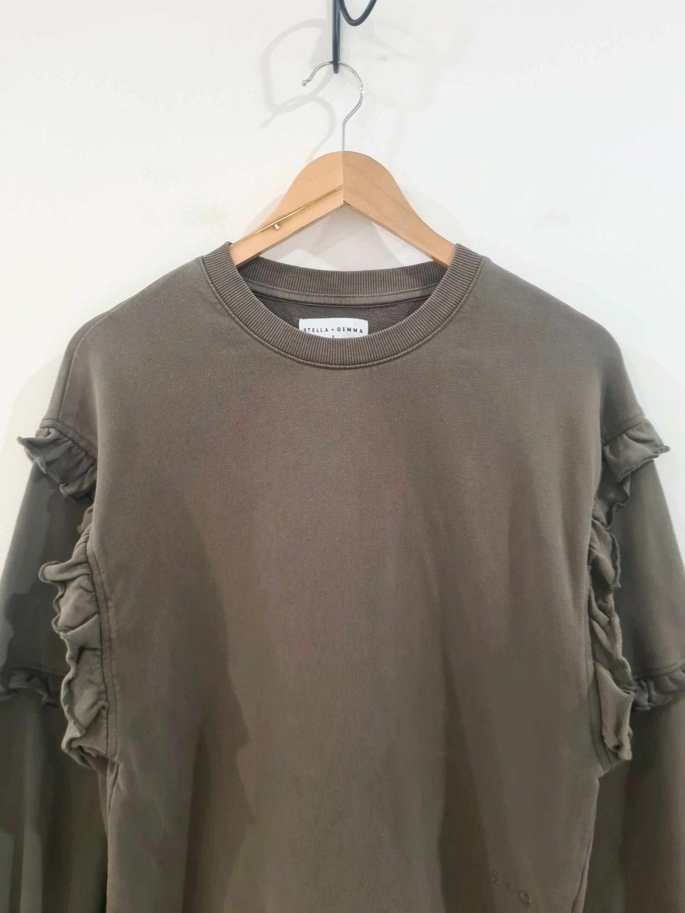 Stella+Gemma Brown Double Ruffle 100% Cotton Crew neck Sweatshirt