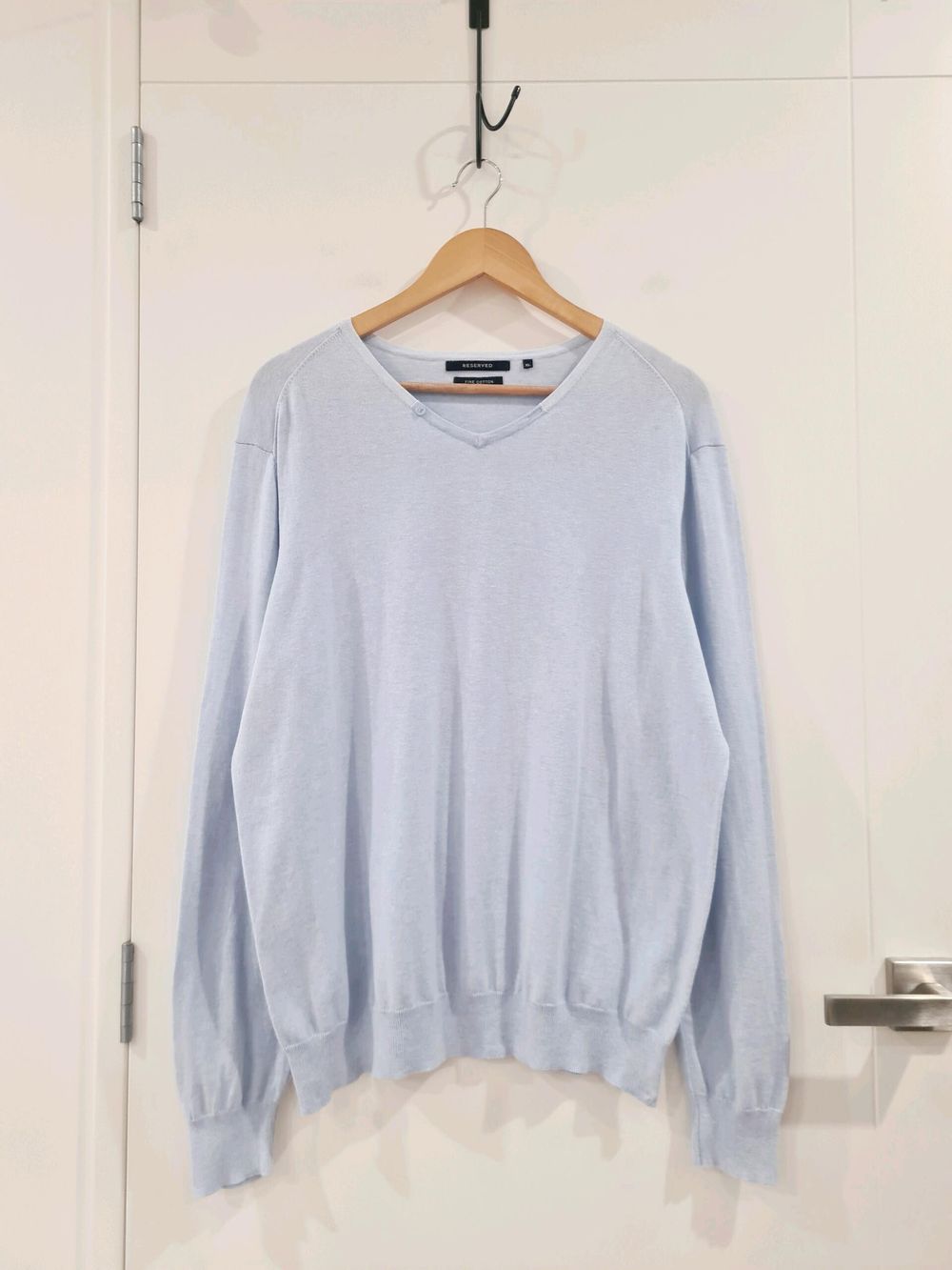 Reserved Soft Blue Marl Classic V Neck 100% Fine Cotton Jumper size XL