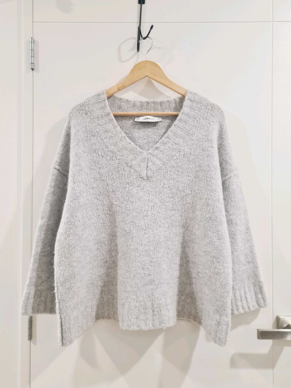 ZARA Grey Marl V Neck Oversized Chunky Jumper