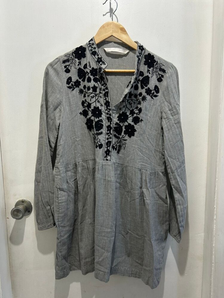 zara grey embroidered dress ZARA Embroidered Dress Limited Edition, Beaded Applique, Size S, NWT $169 2024