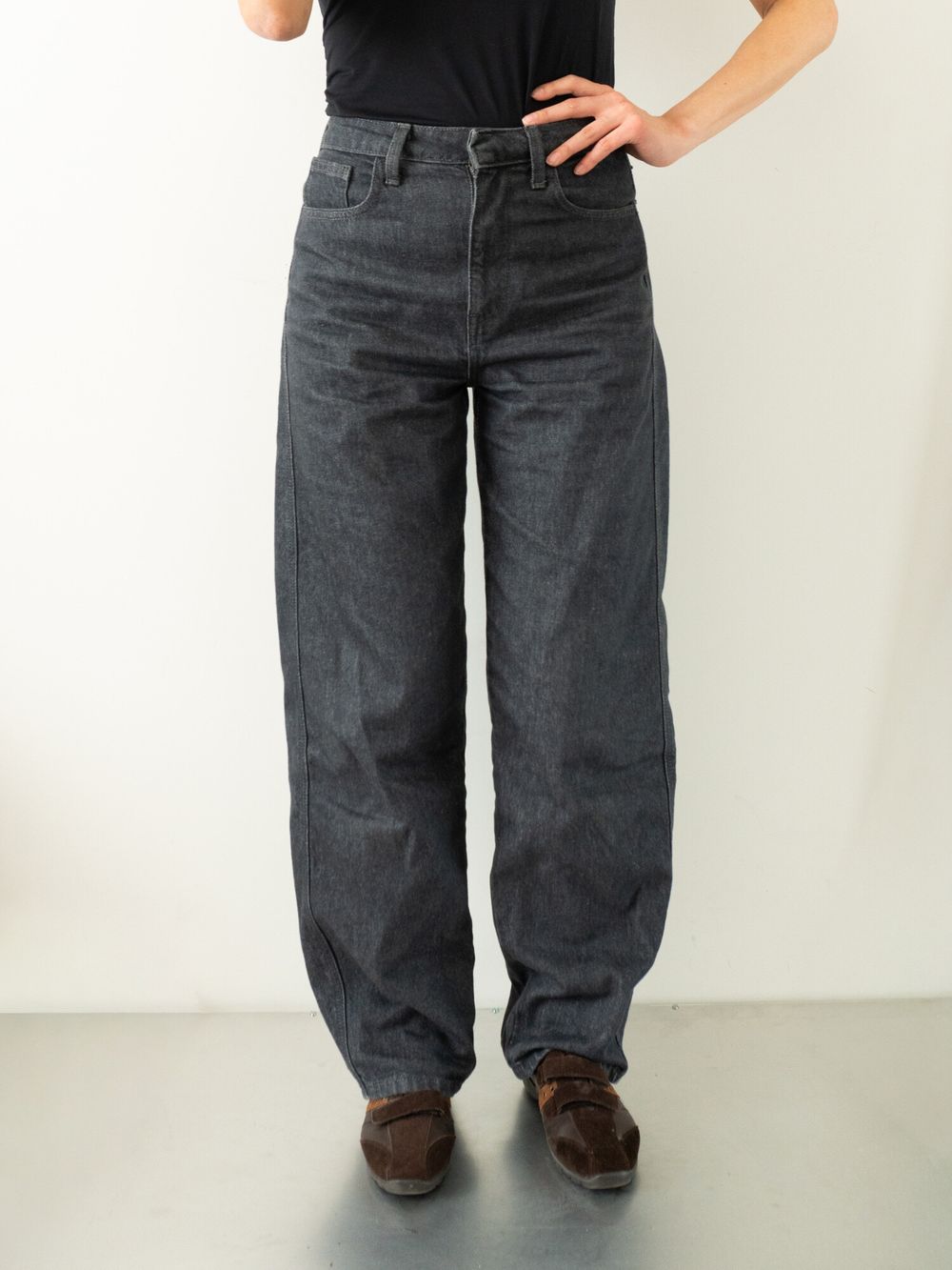 Zara Dark Grey Barrel Jeans Size 8 EUR 36