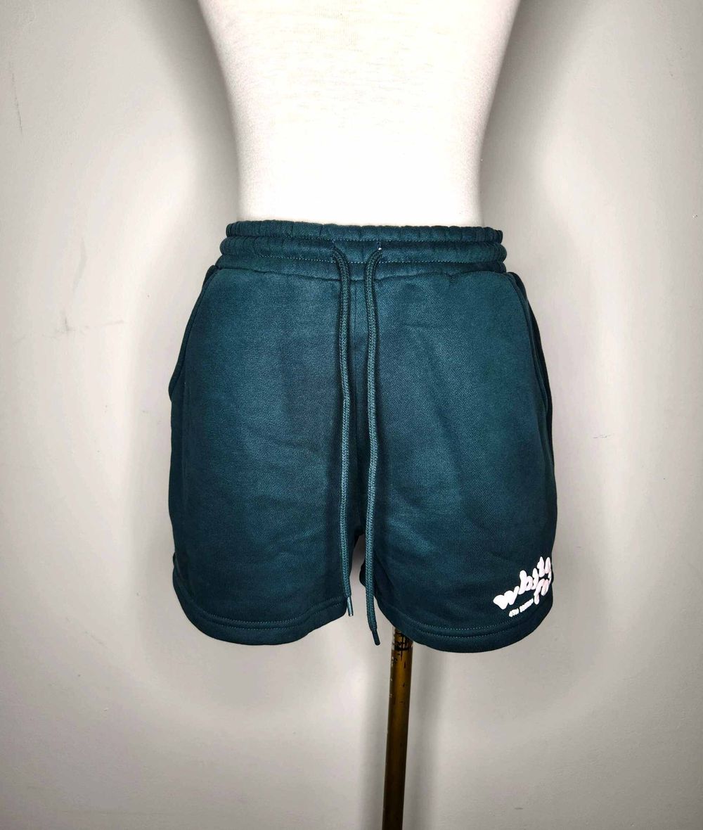 White Fox green fleece lined loose fit shorts
