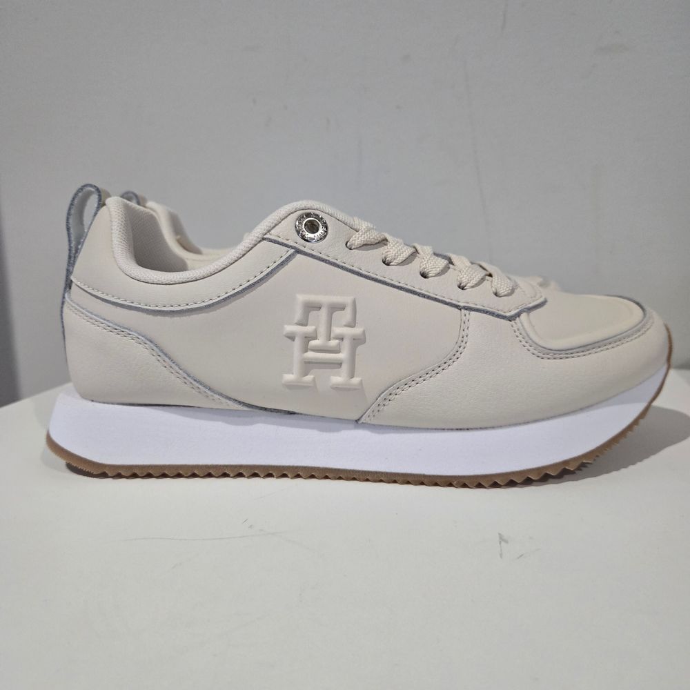 Tommy Hilfiger Beige Runner Style Trainers Leather Look Sneakers Tommy Hilfiger