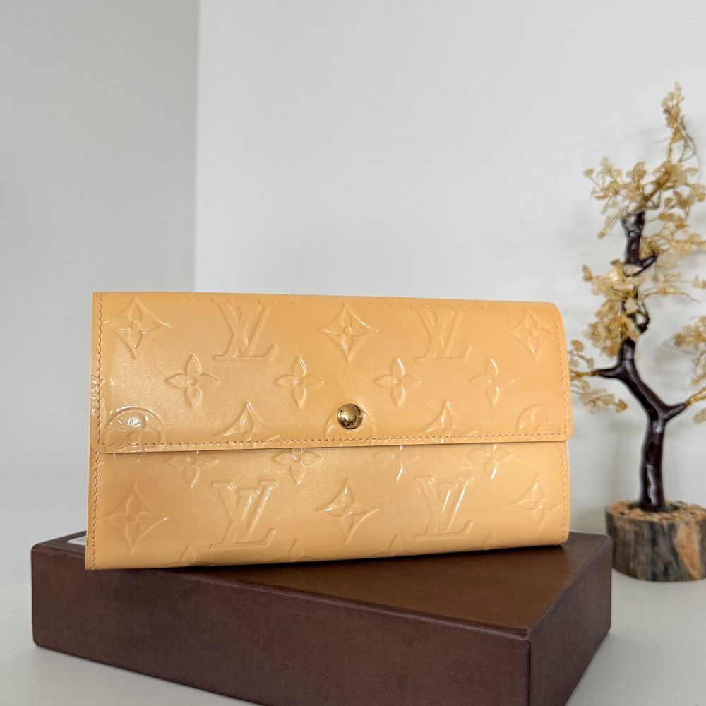 Louis Vuitton Vernis Sarah Monogram Wallet With Box Long Wallet 19cm