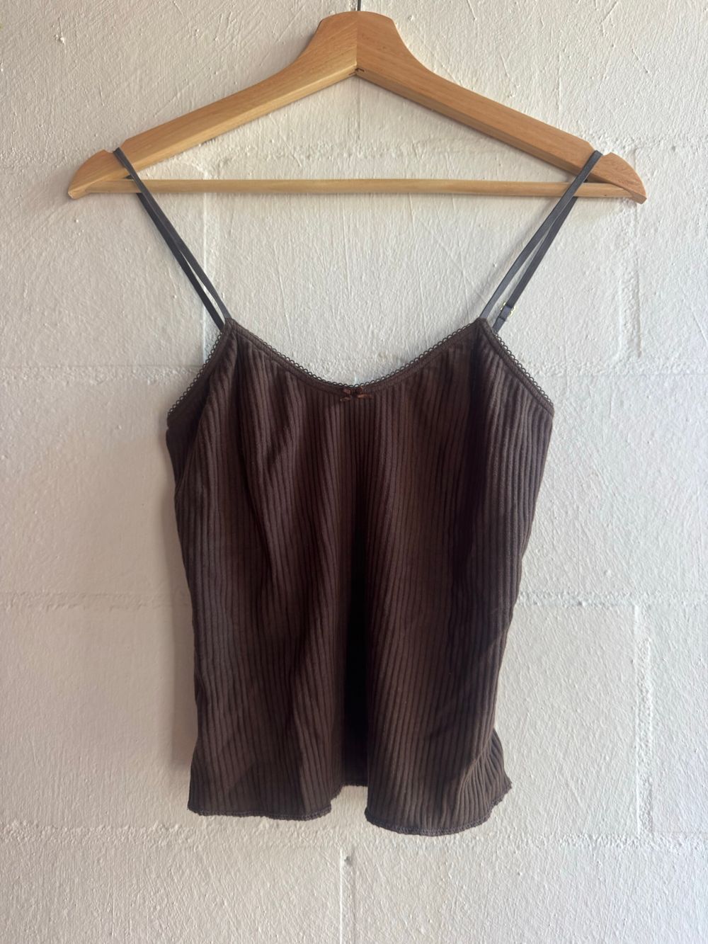 Juem Women M Brown Ribbed Camisole