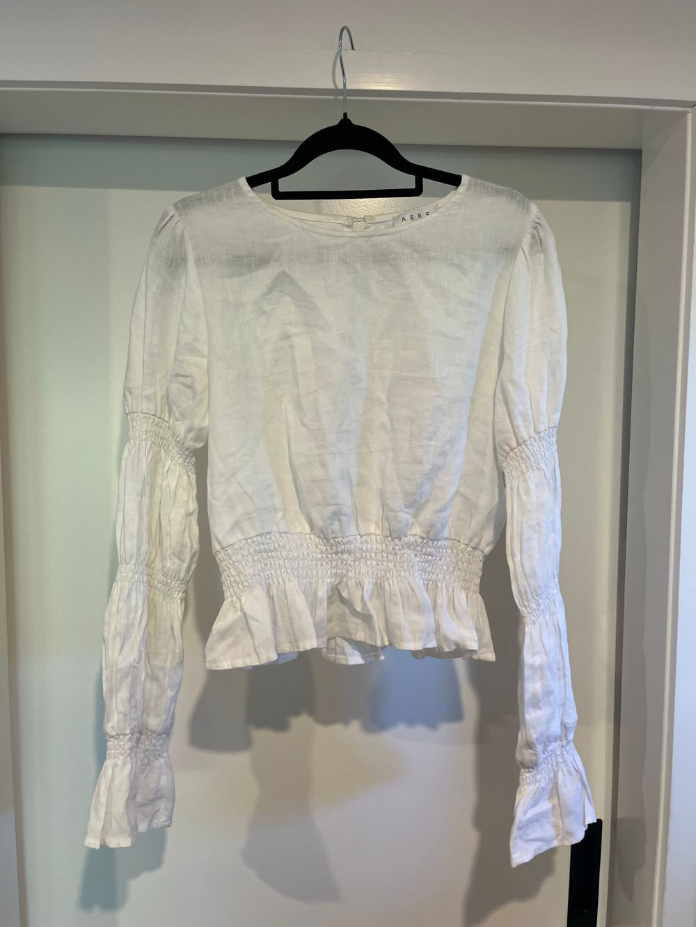 Aere Puff Sleeve Linen Top