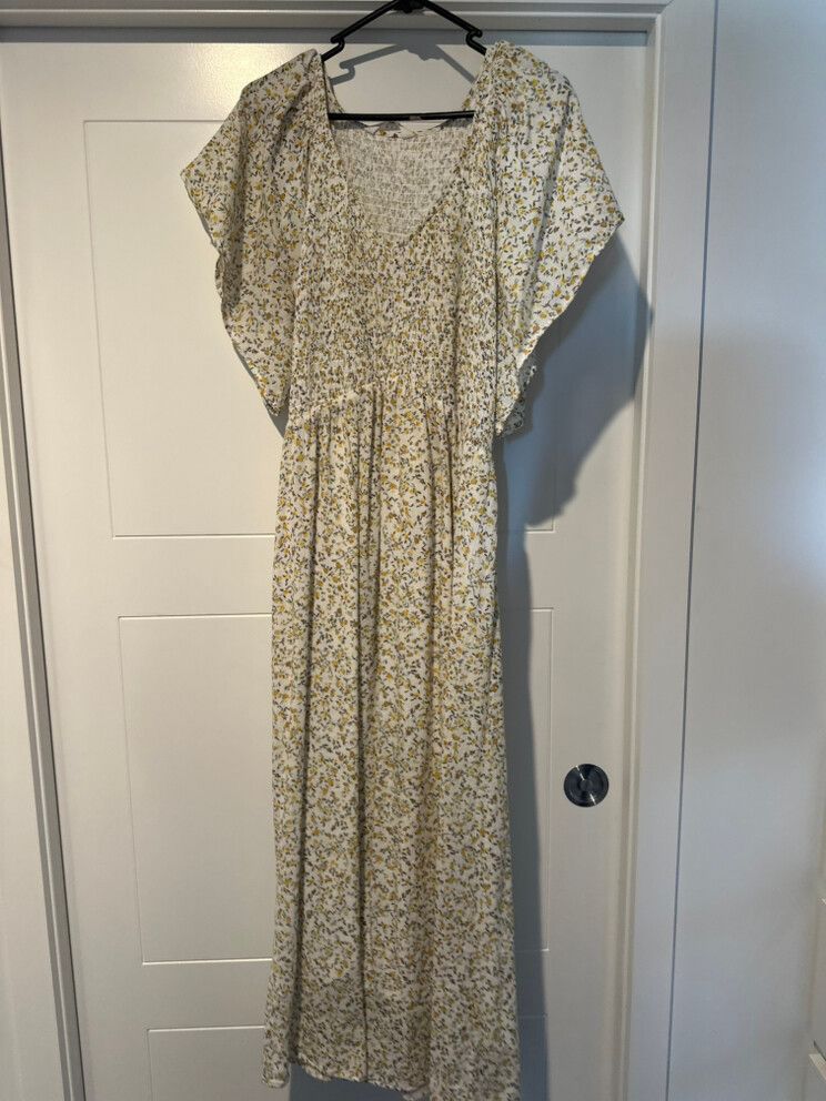 MAX Floral Maxi Dress