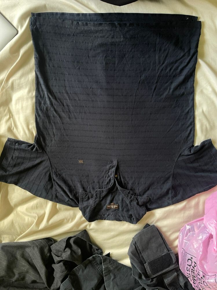 Rodd & Gunn Black Top