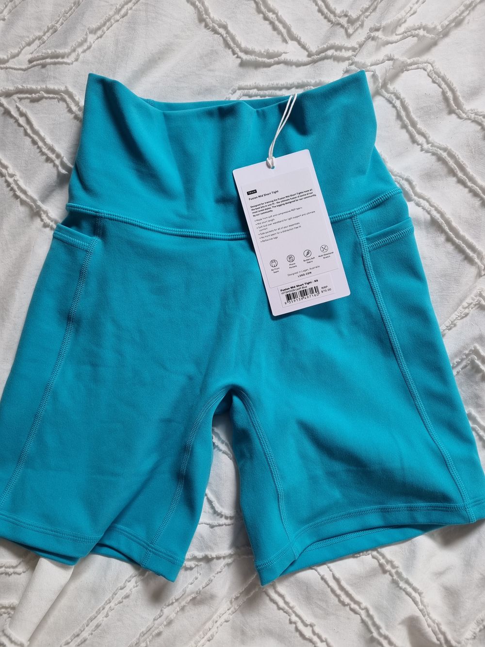 Fusion mid shorts