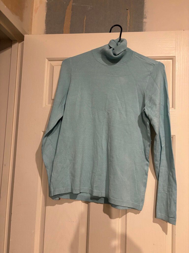Turtle Neck Knit