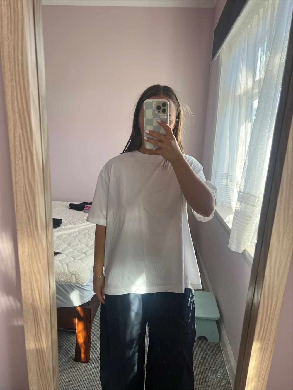 UNIQLO White Oversized T-Shirt