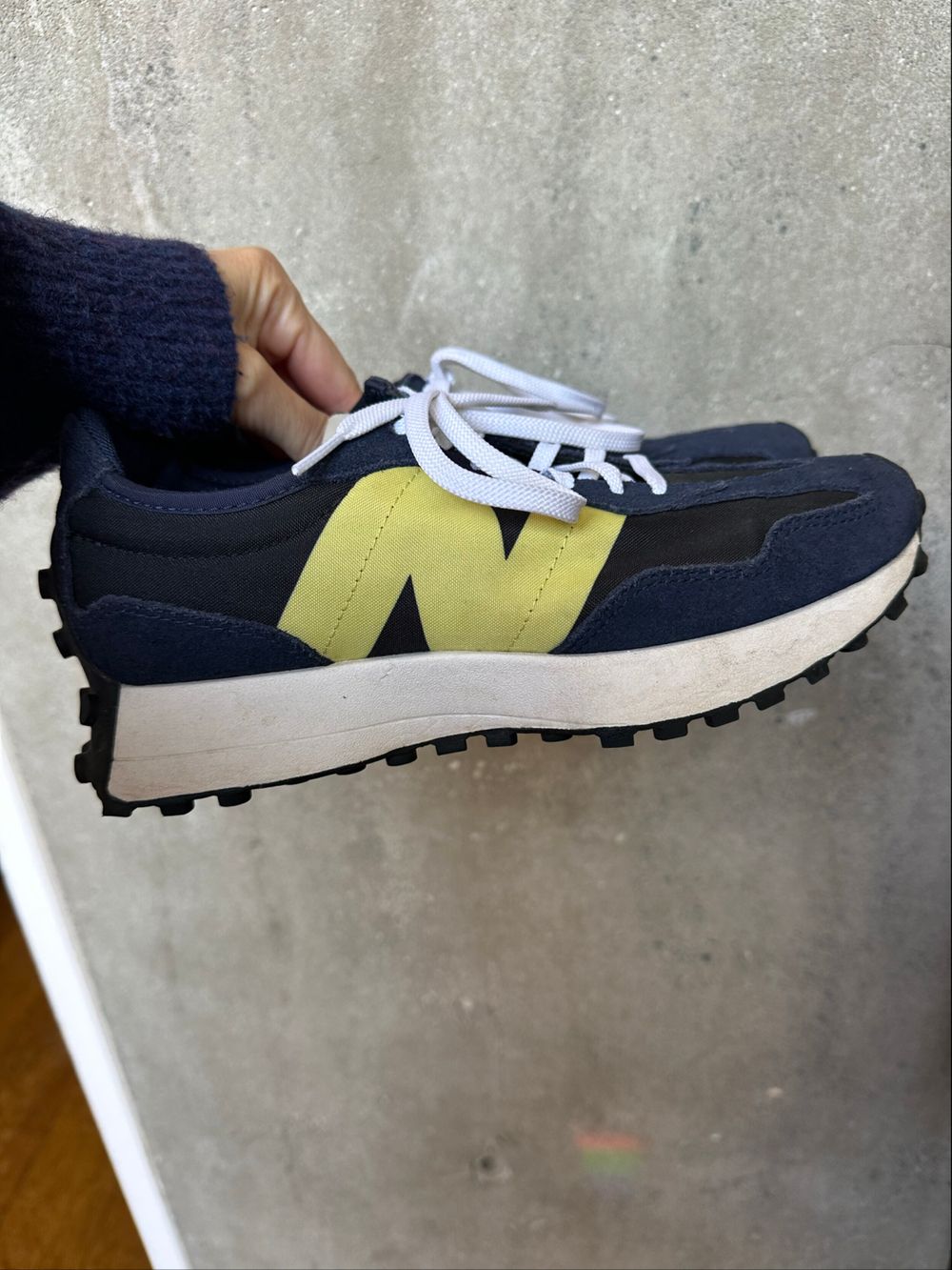 New Balance Navy And Yellow 327 Sneakers