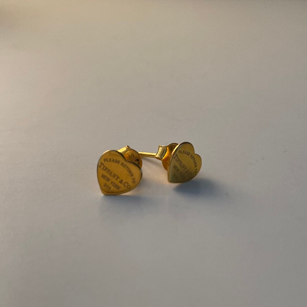 Tiffany Gold Heart Earrings 2025 - Main Image