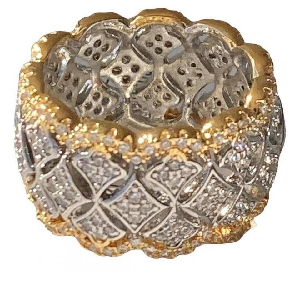 ✨ Two tones chunky gorgeous ring size    Material : 18 K gold filled chromed premium stainless steel  #mobwife #maximalist #retro jewelry #band #vintage  This ring is waterproof tarnish free hypoallergenic never color the skin or fade