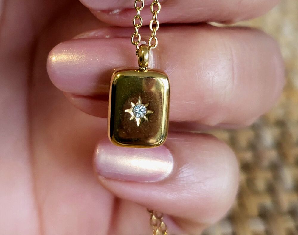 ✨18K Gold filled stainless steel necklace  Polished Square Pendant Retro Vintage