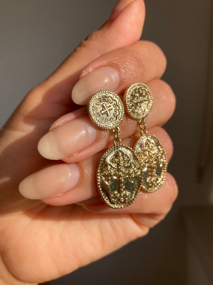 ✨Gold-Plated Medallion Cross Earrings✨  Elevate your style with these exquisite gold-plated brass medallion earrings, adorned with intricate cross designs for a timeless, Parisian-inspired look. These lightweight statement pieces add the perfect vintage-m