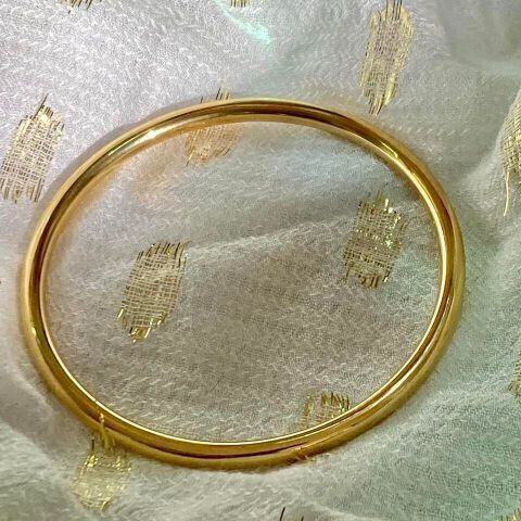 ✨ Gold chromed bracelet // old money aesthetic